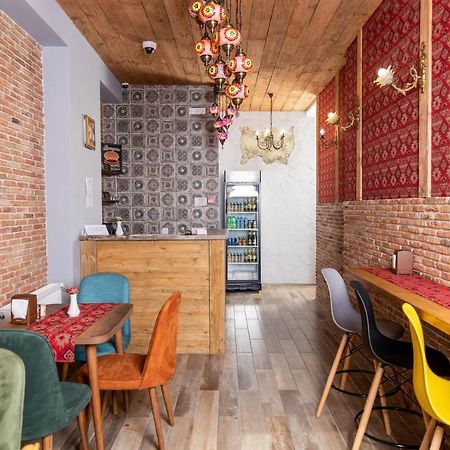 Rose Hotel Vake Tbilisi Ngoại thất bức ảnh